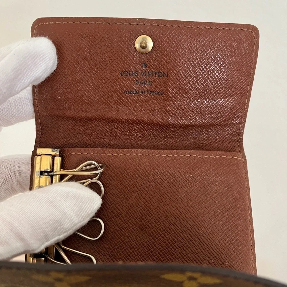 Louis Vuitton Monogram 6 Ring Key Case Circa 2008